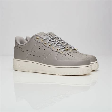 lv 08|Air Force 1 LV8 .